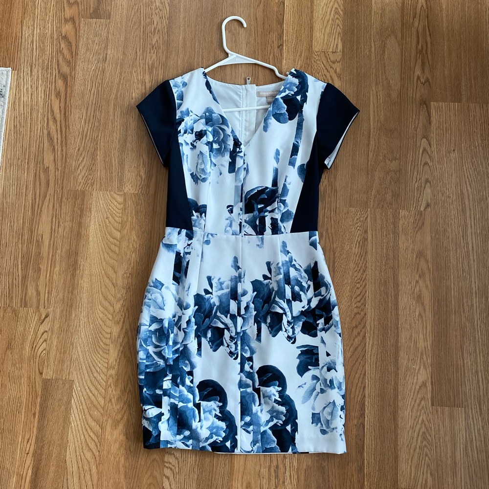 Banana Republic Blue and White Floral Dress
